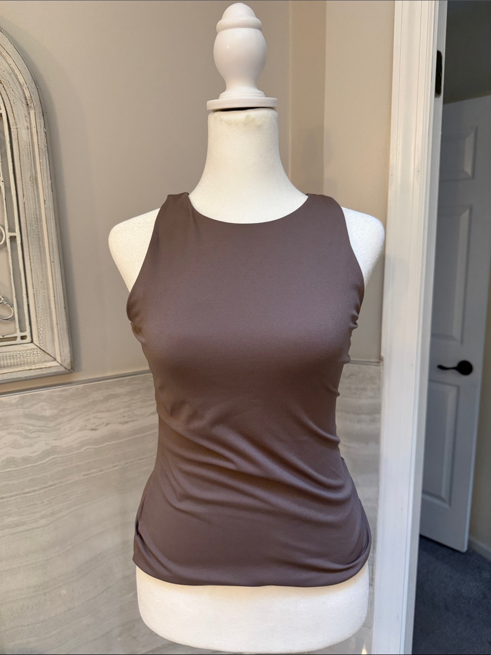 SPANXsmooth™ Jersey High Neck Tank - Picture 3 of 6